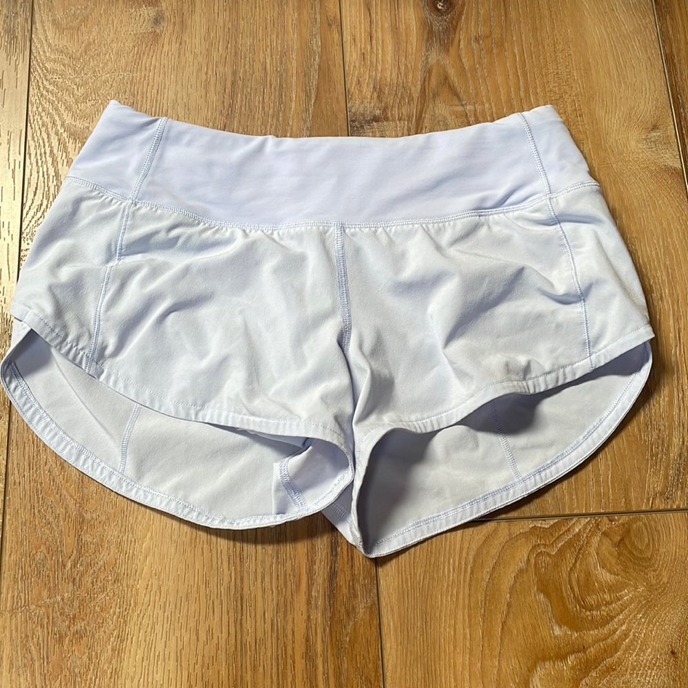 Lululemon women’s speed up shorts.